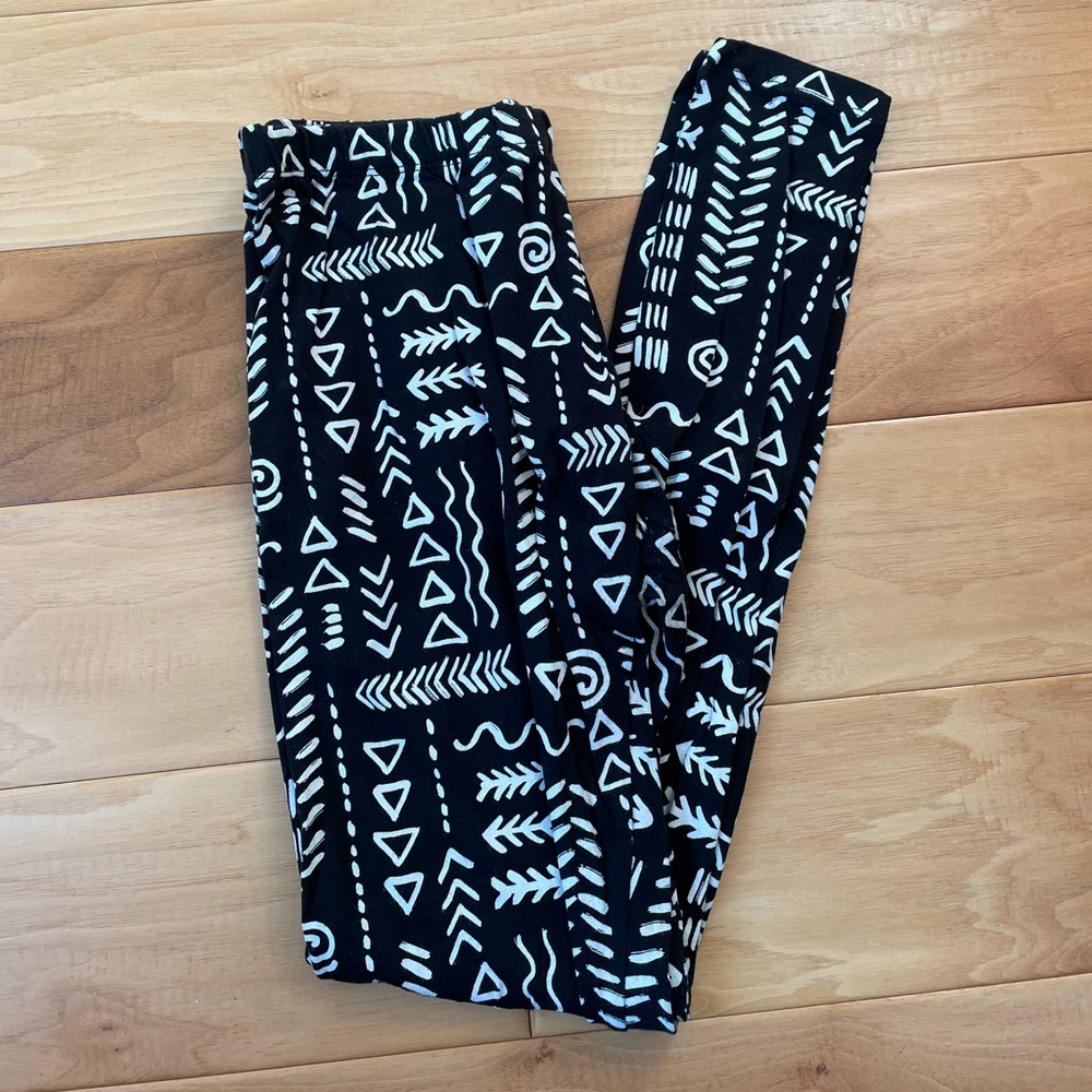 Womens Aztec Print Leggings